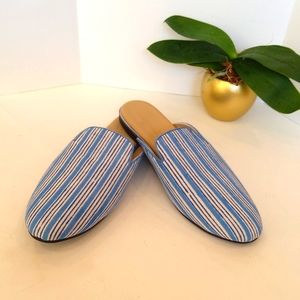 Singles Capri mule white blue striped shoes
